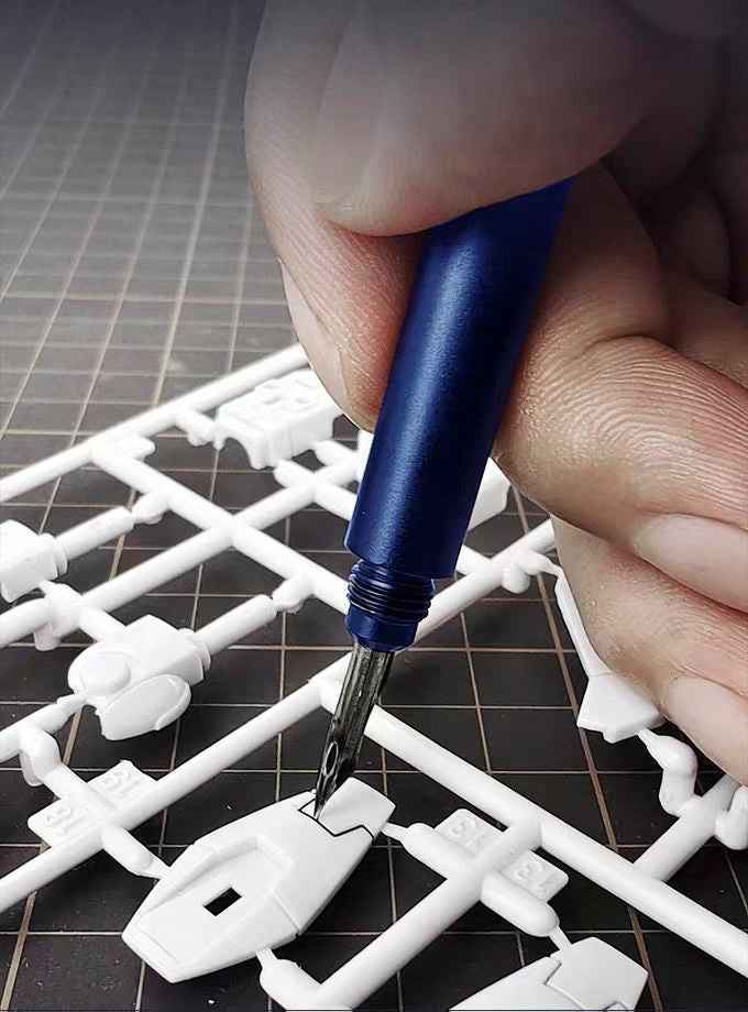 Bleeder Pen for Precise Blood Drawing and Medical Use