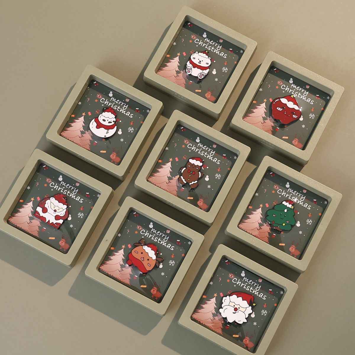 Christmas Pin Set: Cute Santa, Snowman, Reindeer for Gifts（8pcs）