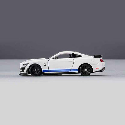1:64 Scale Ford Mustang Shelby GT500 Diecast Car Model Collectible