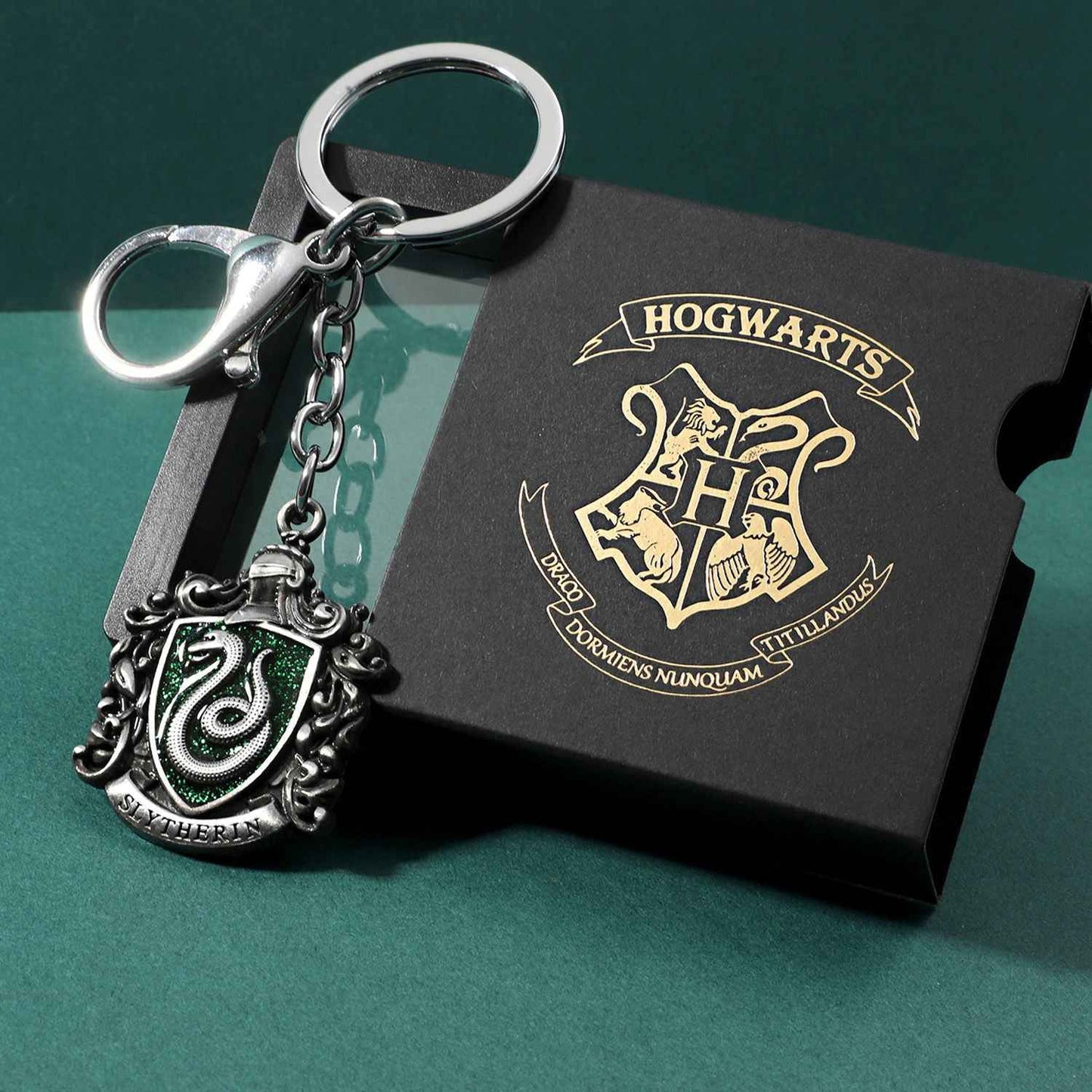 Harry Potter Hogwarts Crest Keychain Pin Set – House Pride!