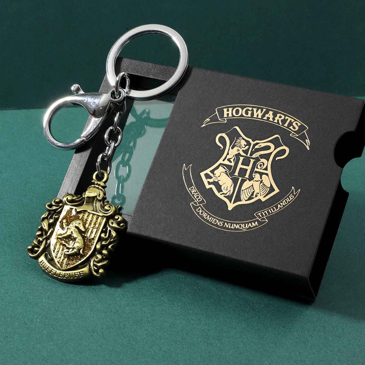 Harry Potter Hogwarts Crest Keychain Pin Set – House Pride!
