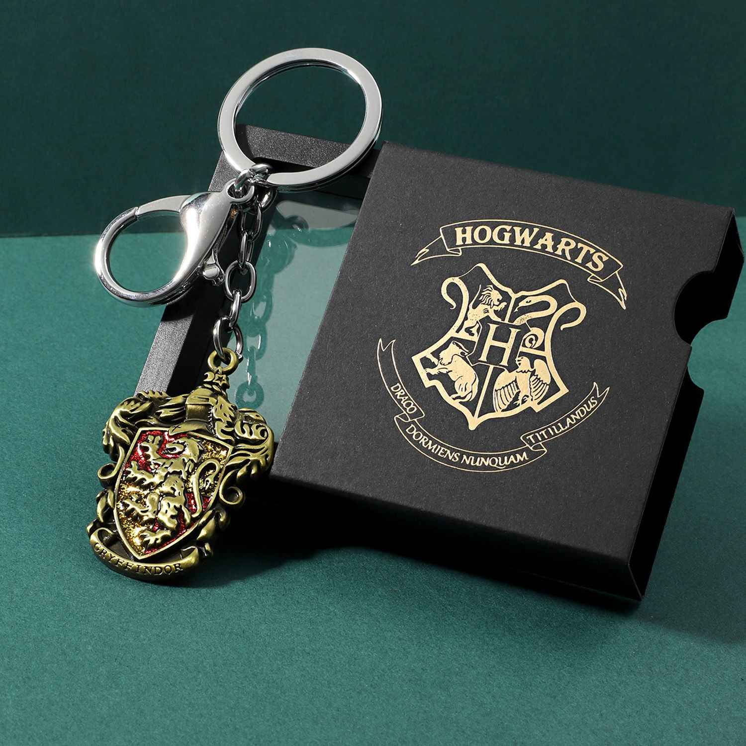 Harry Potter Hogwarts Crest Keychain Pin Set – House Pride!