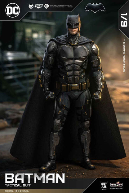 Tactical Batman 1/9 Figure – Pliable Articulated Toy
