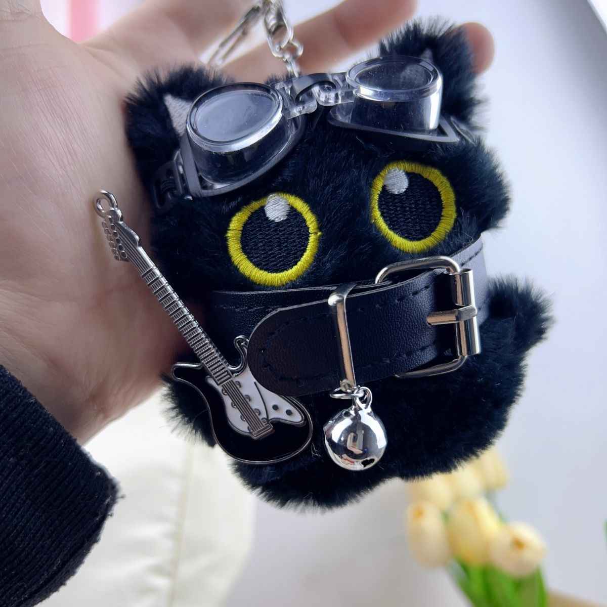 Big-Eyed Punk Black Cat Keychain - Cute Plush Bag Charm