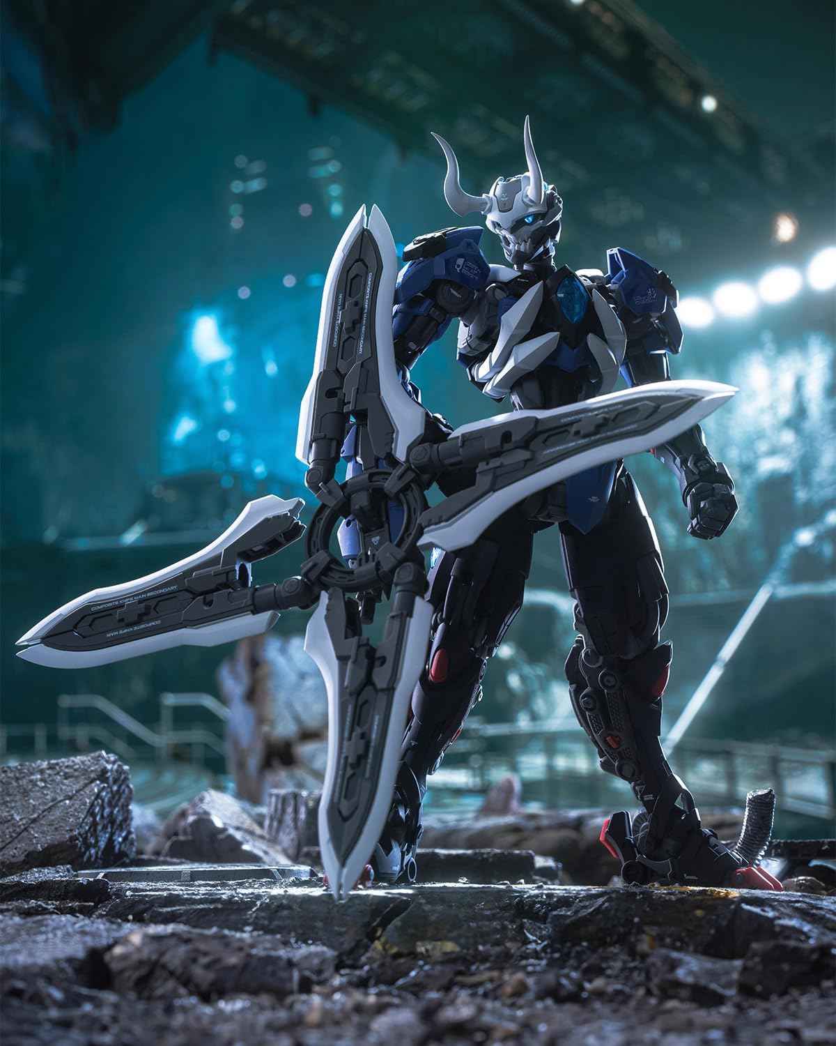 Plastic Model Action Figures Kits, Flame Soul Emperor of Flame, 8.66in Mecha Model, 1:100 Collectible Easy to Assem