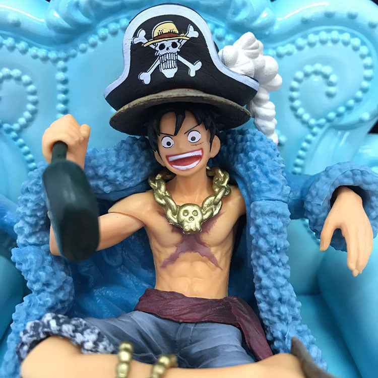 One Piece Luffy Figuarts 20th Anniversary Festive Sofa Display Action Figure