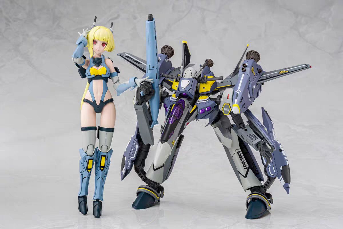 Aoshima VFG VF-25S Super Messiah Macross Girl Model Kit